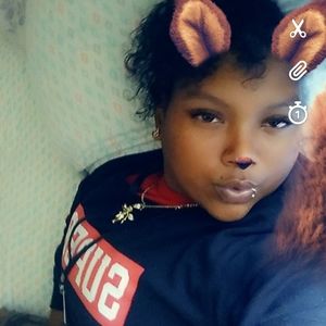 Meet your Posher, Latasha